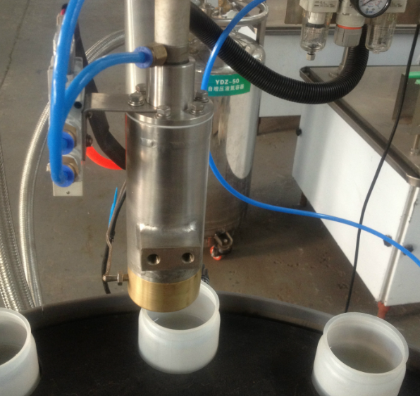 液氮加注機怎么調(diào)節(jié)加注量和壓力